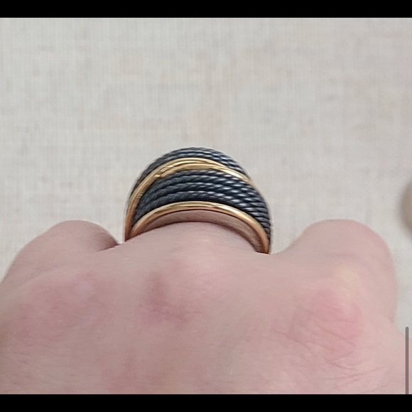 David Yurman Origami Crossover Ring. - Picture 6 of 10